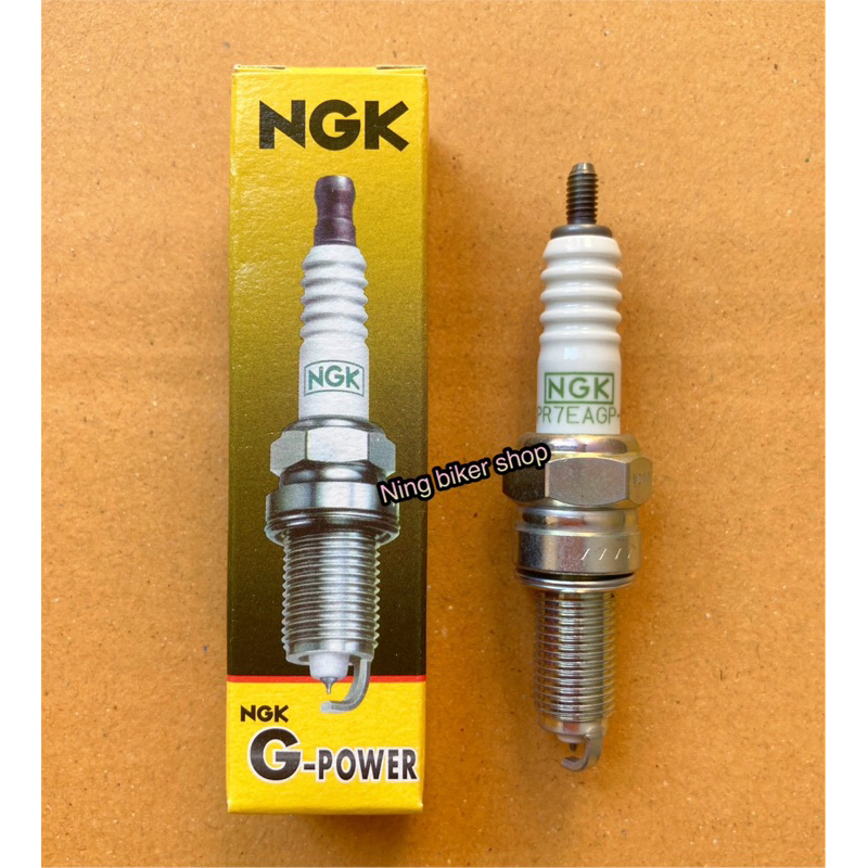 หัวเทียน Monkey125 ,C125 ,Ct125 ,Dax125 ยี่ห้อ NGK Platinum