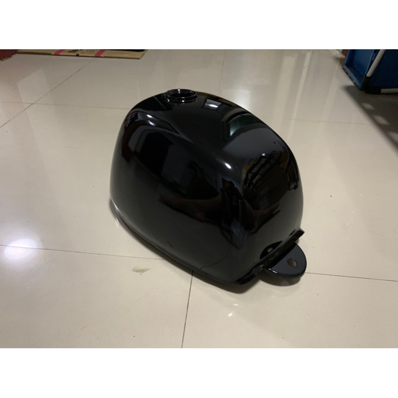 ถังน้ำมัน กอลิล่า สีดำ ของใหม่ - รูปที่ 2