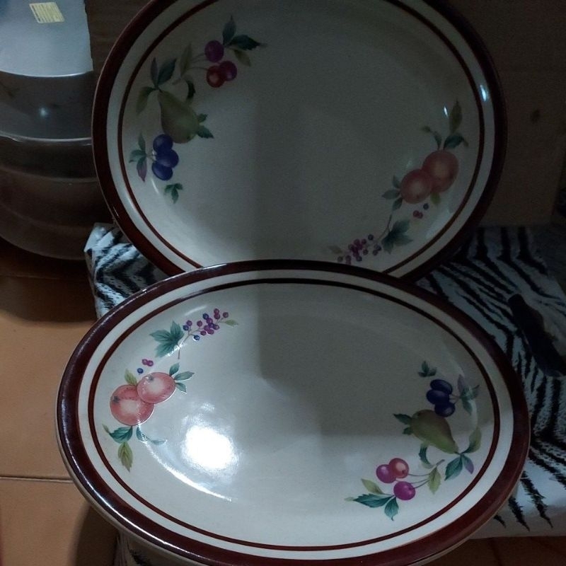 Setจานกระเบื้อง 2 ใบในกล่องอย่างหนา Kingdom of Thailand รหัส K 1715-21#19503#