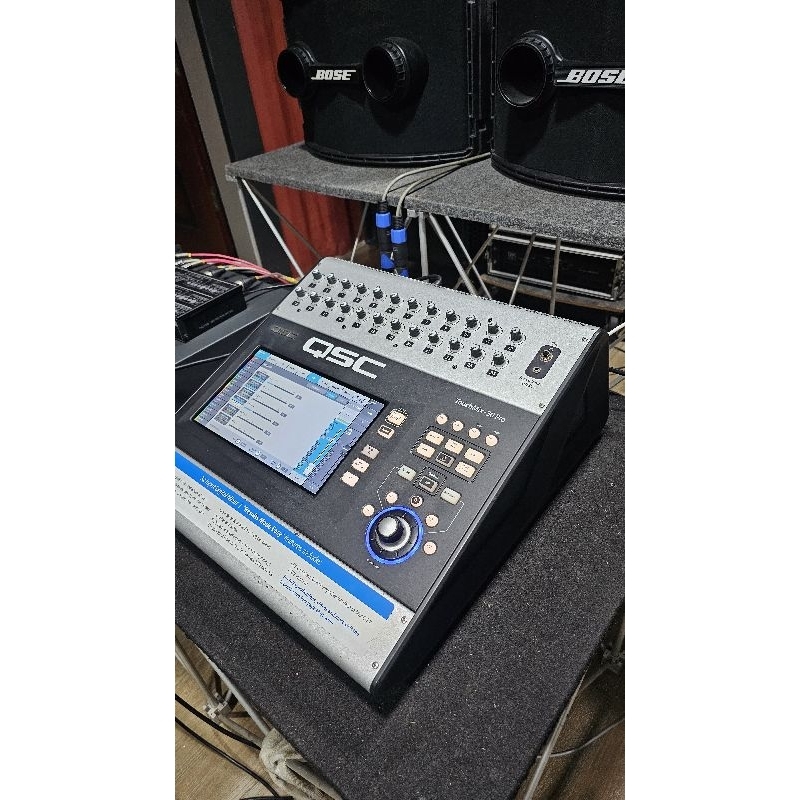 QSC TouchMix-30  Pro