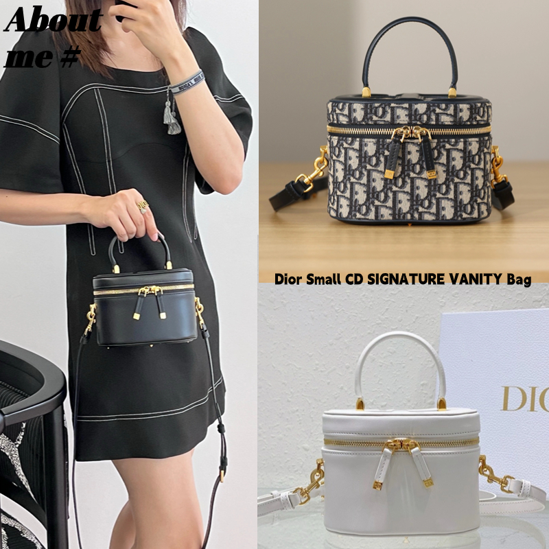 ดิออร์ Dior Small CD SIGNATURE VANITY Bag กระเป๋าเครื่องสำอางสุภาพสตรี