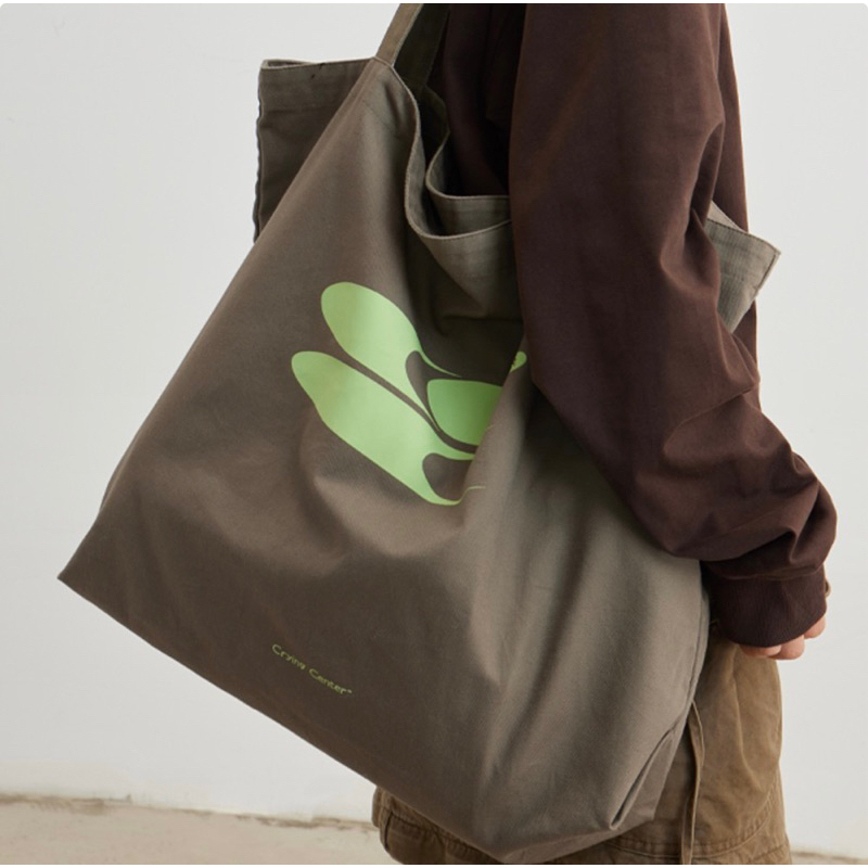 crying center แท้100%