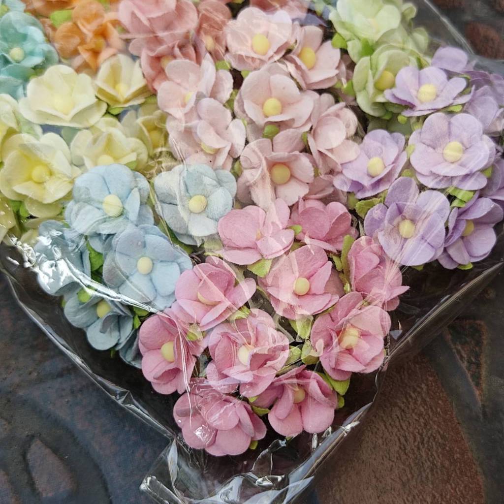 [100 ดอก/10 สีหวาน]ดอกไม้ประดิษฐ์ จากกระดาษสา กลีบดอกสองชั้น 15 มม. ราคา ถูกที่สุด ดีลบีเคเค แกลเลอรีภาพที่ 4