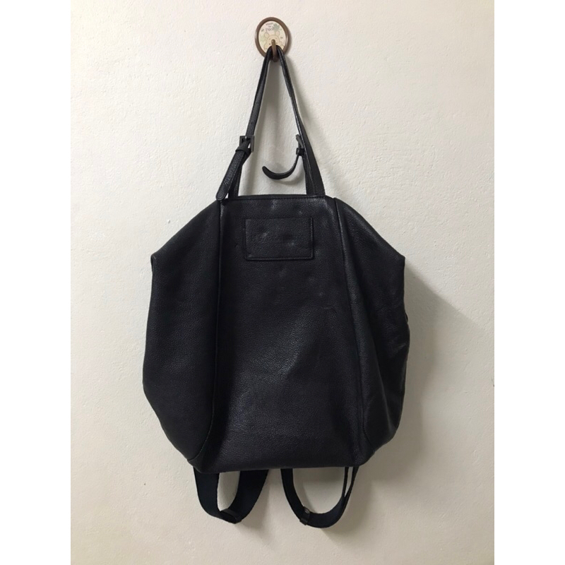 🔥H by Ekatrina กระเป๋าเป้หนังแท้ สีดำ