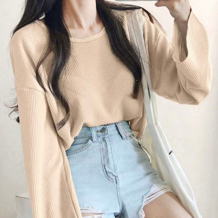 Minimal Crop Oversize เสื้อครอปแขนยาวโอเวอร์ไซส์ สไตล์มินิมอล