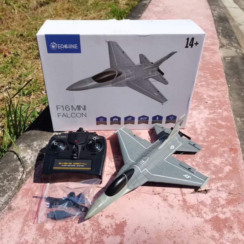 เครื่องบินบังคับวิทยุ Eachine Mini F16 Falcon 365mm Wingspan EPP 2.4G 6-Axis RC Airplane ชุดพร้อมบิน