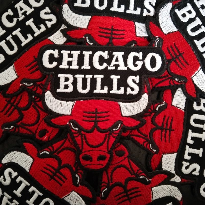 CHICAGO BULLS ทีมบาสเกตบอล ตัวรีดติดเสื้อ อาร์มกีฬา งานปัก งานdiy