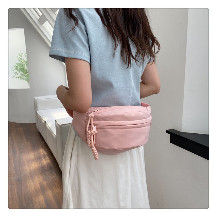 รุ่นใหม่ พร้อมส่งจากไทย กระเป๋าคาดอก กระเป๋าสำหรับผู้หญิง สไตล์นี้เท่มาก (GC-141)