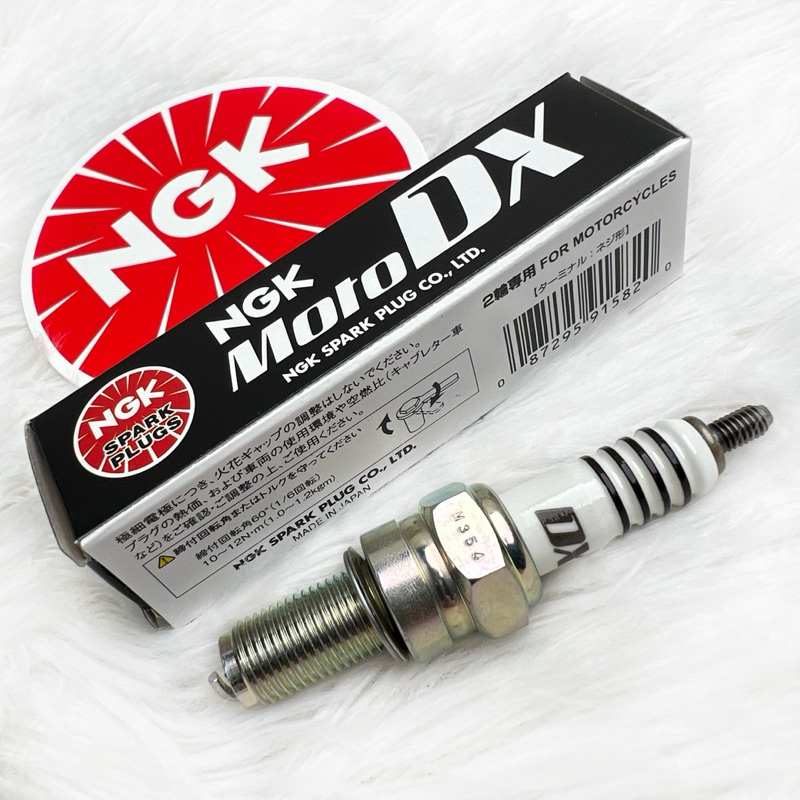 หัวเทียน NGK Moto DX เข็มหัวเทียนผลิตจากธาตุ Ruthenium สำหรับ New Vespa / Lambretta X300 (นิว เวสป้า