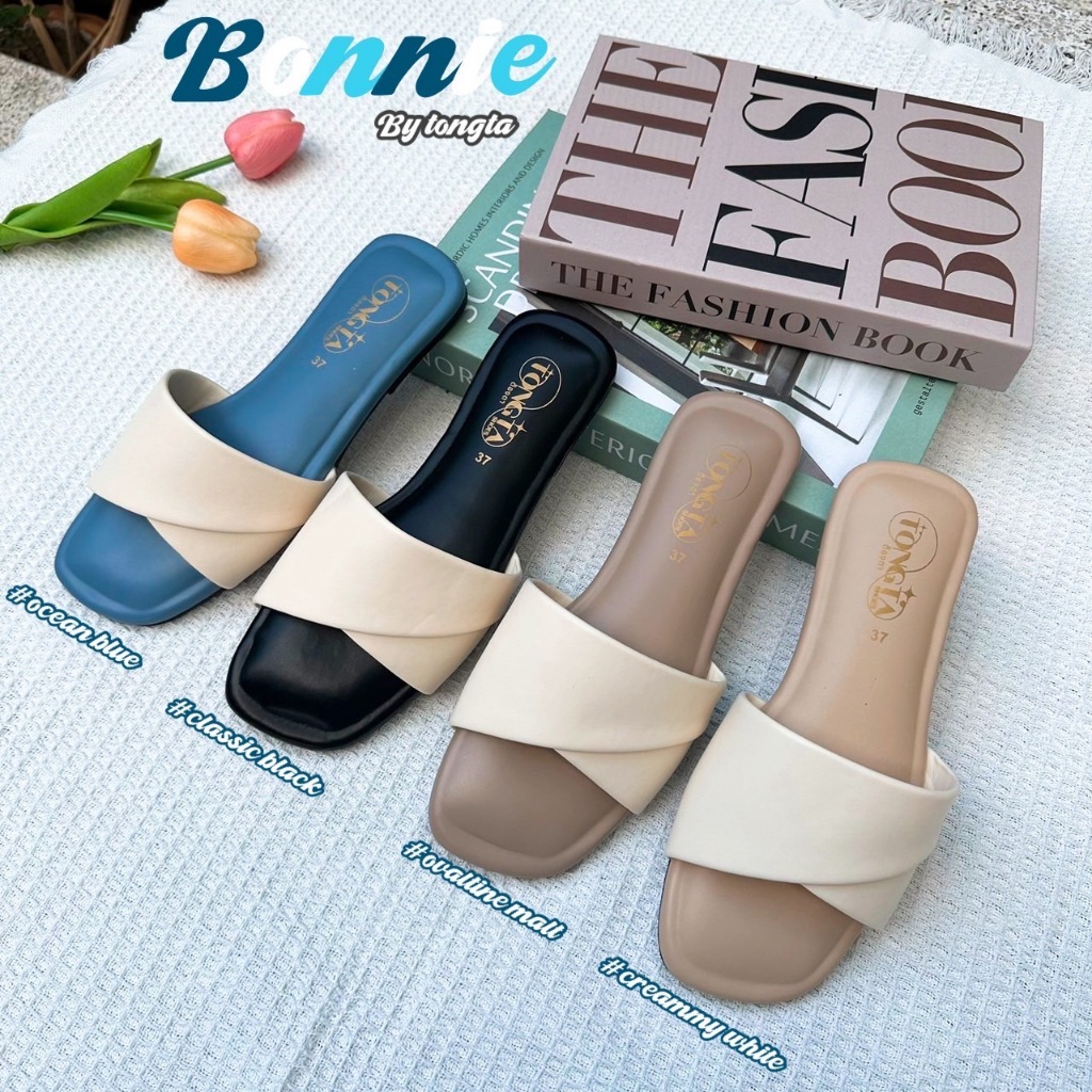 รองเท้าแตะผู้หญิง หน้าเรียบมินิมอล (รุ่น Bonnie) ***เท้าอวบบวกไซส์***