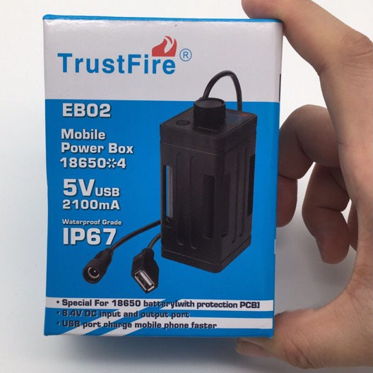 รางถ่าน18650/4 ก้อน แปลงเป็นDCและUSB กล่องแปลงไฟ