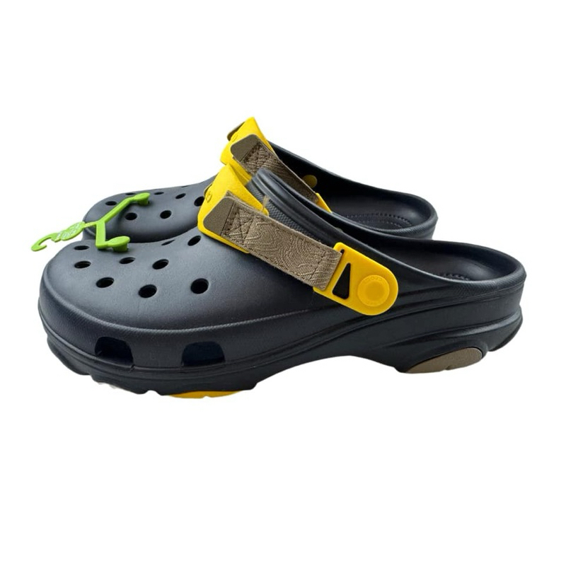 CROCS Classic All-Terrain Clog (ลายใหม่)