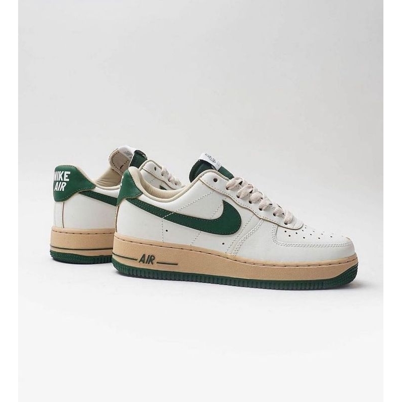 Nike Air Force 1 Vintage Green