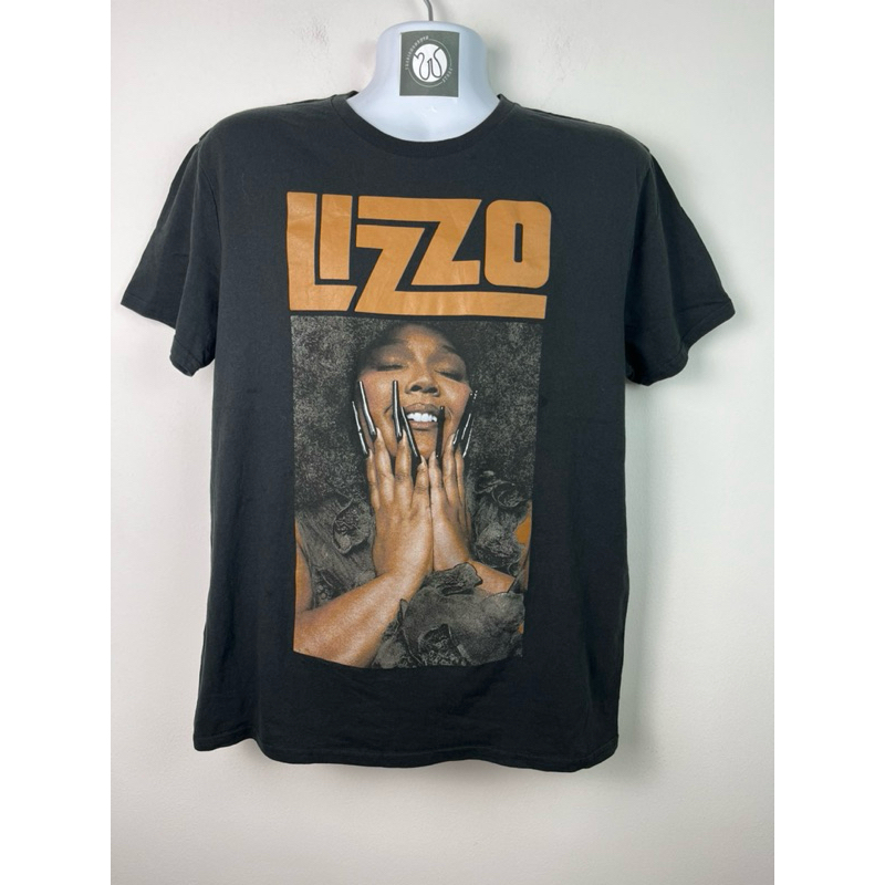 เสื้อยืดมือสอง นักร้อง Lizzo