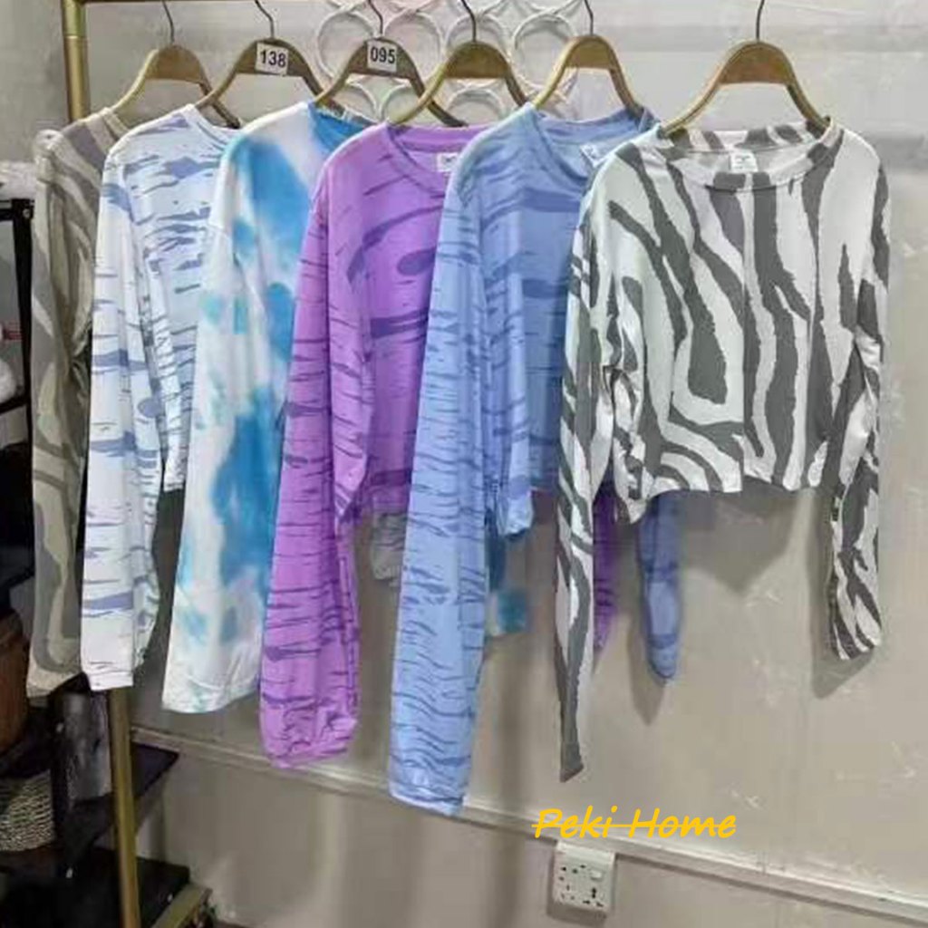 เสื้อครอปแขนยาว เอวลอยนิดๆ ใส่สบาย สีน่ารักๆ
