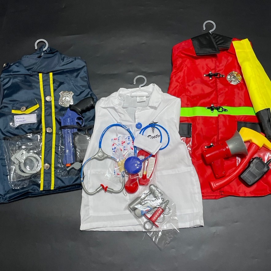 ชุดอาชีพเด็ก อาชีพในฝัน ชุดหมอ นักดับเพลิง ตำรวจ นักบิน ช่างวิศวกร นักสำรวจ ชุดครุย ทนายความ ผู้พิพากษา FREESIZE 100-140 - รูปที่ 2