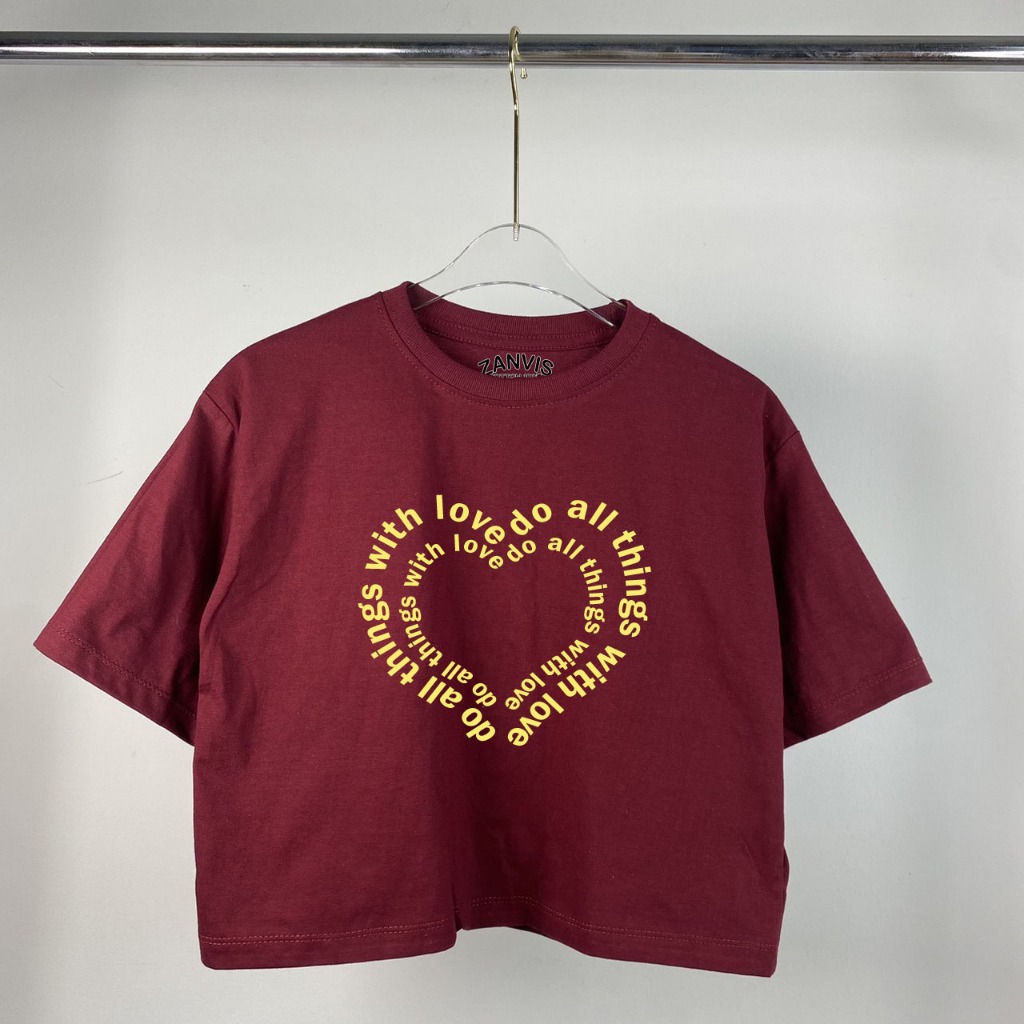 เสื้อครอปสกรีนลาย Do all things with love มีให้เลือก 7 size 14 สี