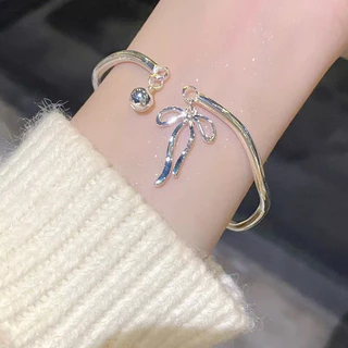 COD-ในไทย💖สร้อยข้อมือ สีพื้นประดับโบว์ ปรับขนาดได้เปิด น่ารักหวาน ไม่ทําให้แพ้ง่าย สไตล์เกาหลีเรียบง่าย สำหรับผู้หญิง-Kr