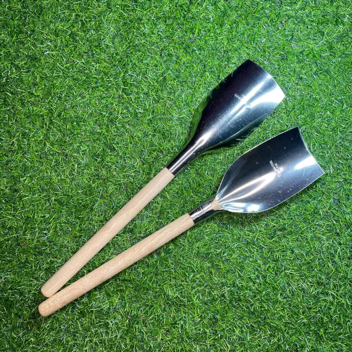 เสียม แสตนเลส สแตนเลสแท้!! รับประกันไม่เป็นสนิม ด้ามไม้จับถนัดมือ สำหรับงานสวน