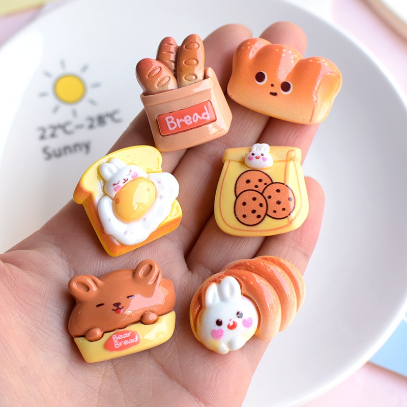 E004 เรซิ่นขนมปัง3D (คละ 5 ชิ้น)  อุปกรณ์ตกแต่ง งาน DIY แต่งเคสโทรศัพท์ งานฝีมืออื่นๆ พร้อมส่งจากไทย