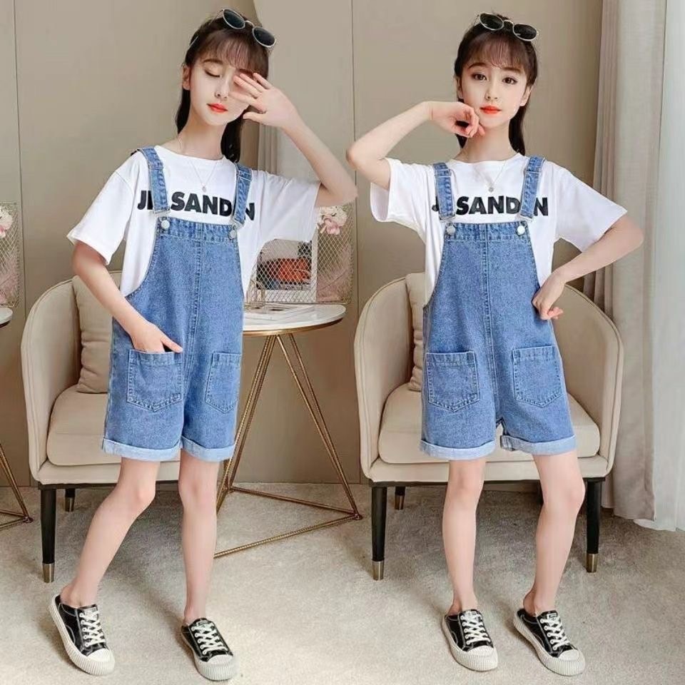 พร้อมส่ง ชุดเอี้ยมยีนส์เด็ก 3-14ปี เซ็ต2ชิ้น เสื้อ+เอี้ยมยีนส์ แบบกางเกง ชุดเด็กโตหญิง แฟชั่นเด็กผู้หญิง610 - รูปที่ 2