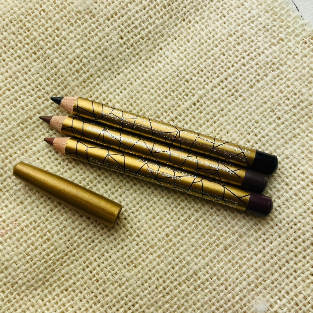 ดินสอเขียนคิ้ว ฺButterfly แท่งลายงู