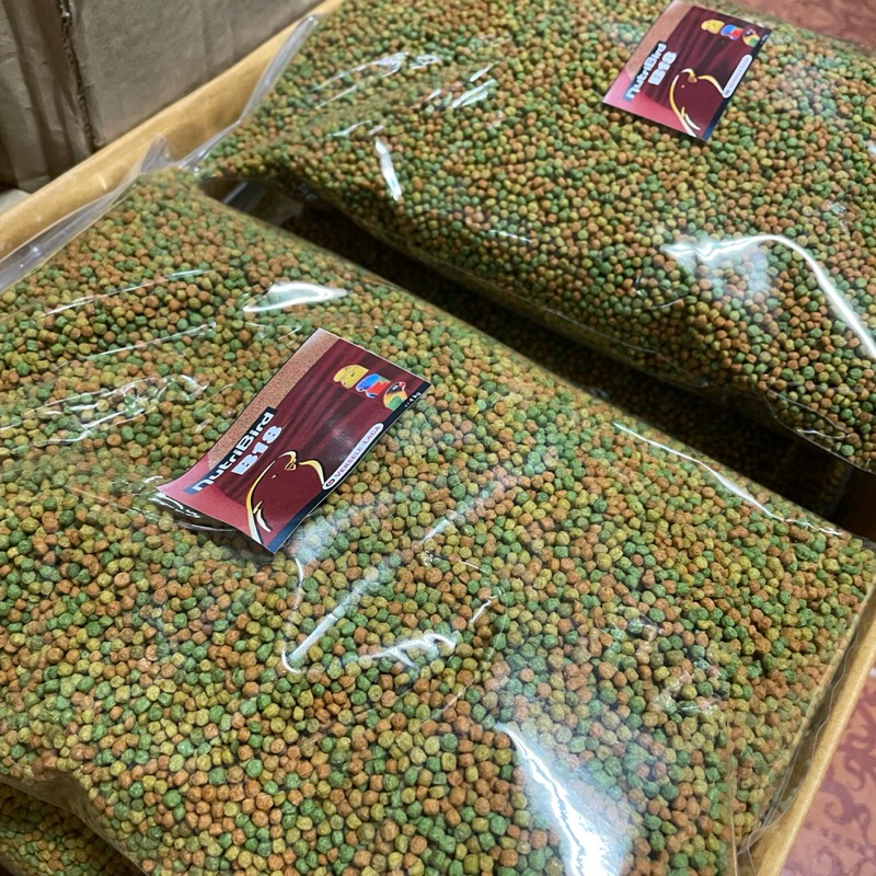 ใหม่❗️❗️ B18 แพ็คเกจใหม่แบ่งขาย 300g500g 1กิโล Nutribird B18 repack 1,000กรัม