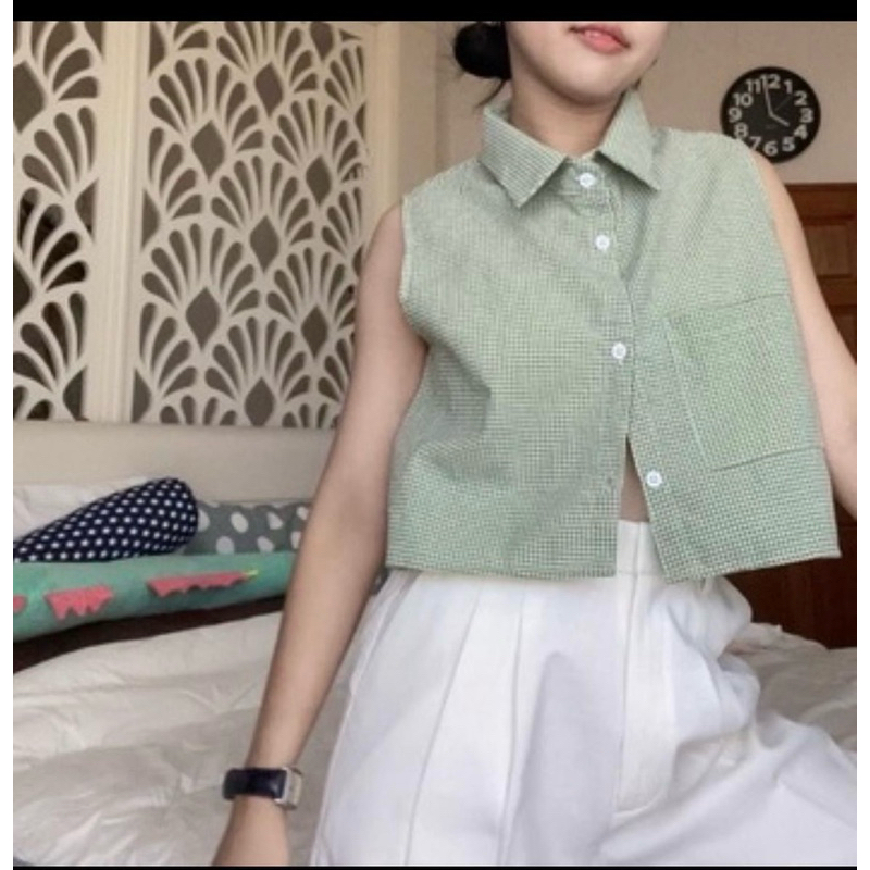 เสื้อครอปแขนกุด hyde.apparels