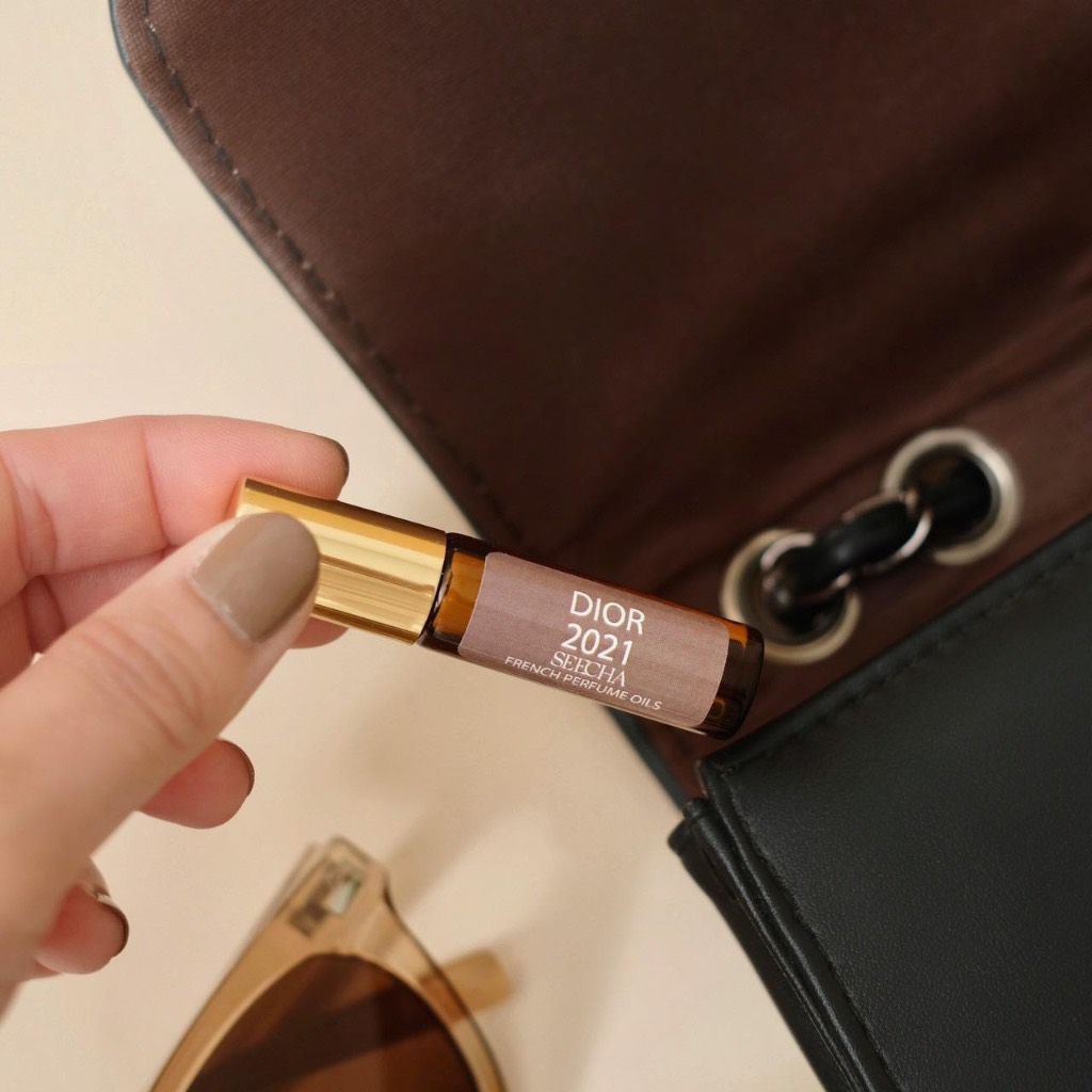 [อัพเดตกลิ่นใหม่!] ออยล์น้ำหอมสีชา Seecha Oil Perfume 6ml. รูปที่ 3