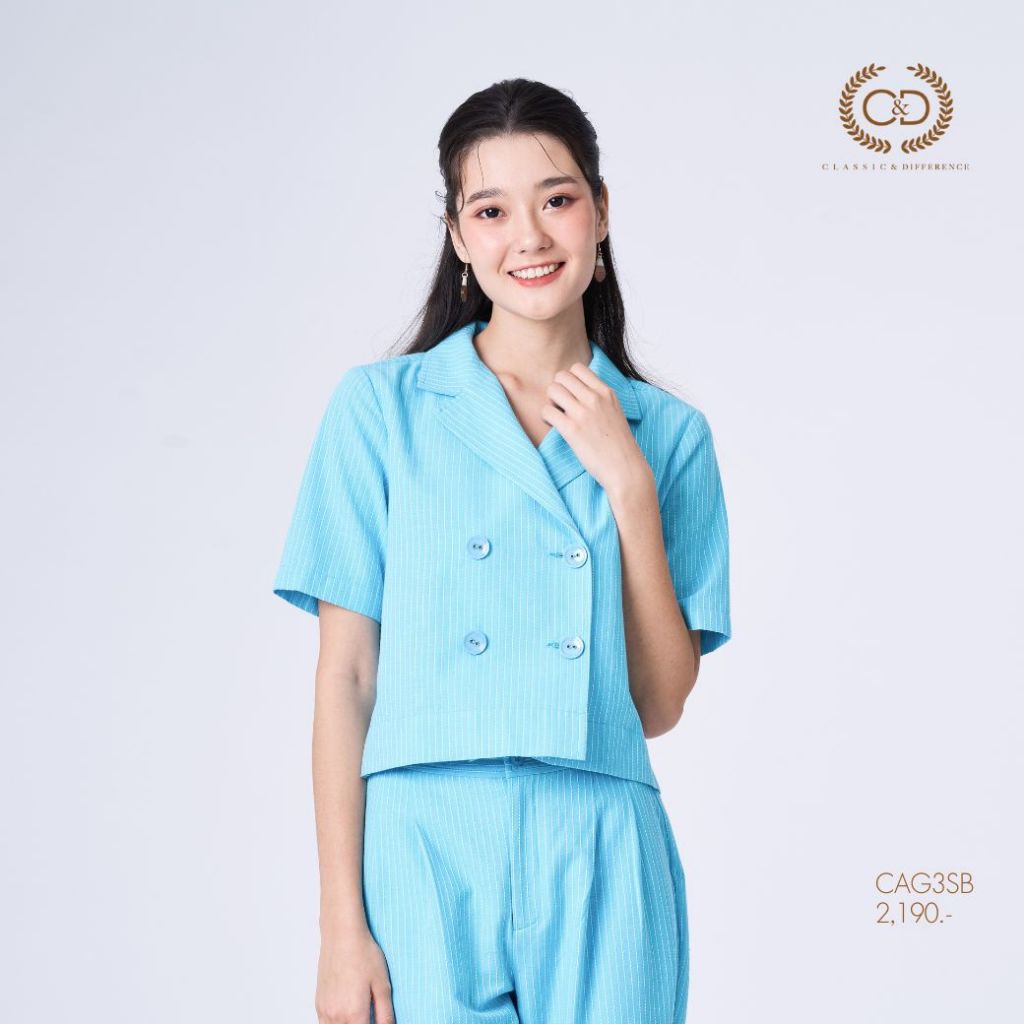 C&D เสื้อผู้หญิง มินิมอล บลู ทรงครอป สีฟ้า CAG3SB