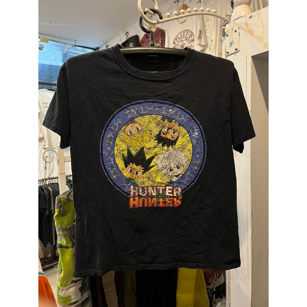 HunterXHunter เสื้อยืดสีดำ ลายพิมพ์ Sz. XS 18/25”