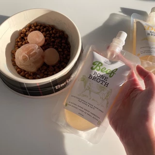 ซุปกระดูกขนาดจิ๋ว เคี่ยวนาน 24 ชม อาหารเสริมหมาแมว Bella's Bites Snack Size Bone Broth 50ml