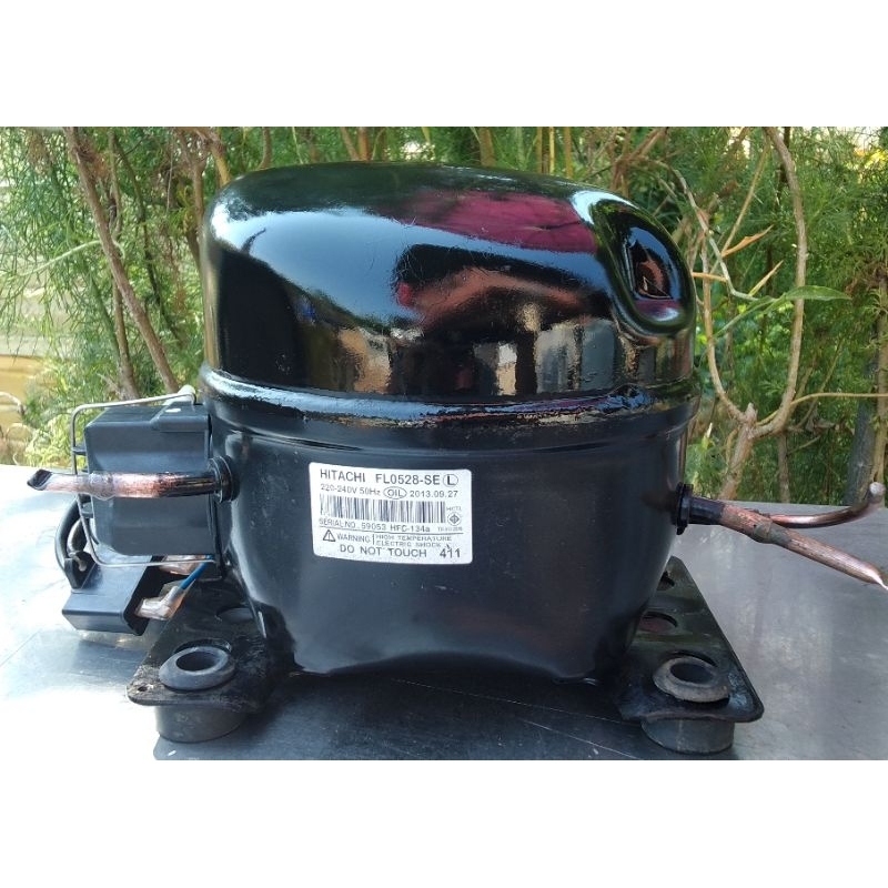 คอมเพรสเซอร์ 1/8 HITACHI เบอร์ FL0528-SE มือสอง น้ำยา R134