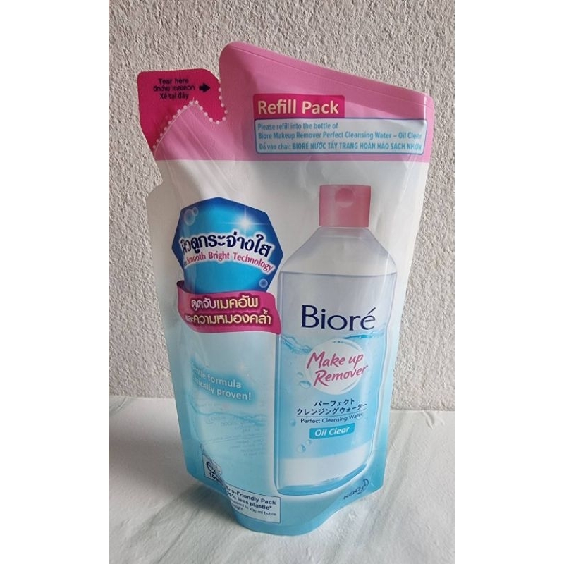 BIORE Perfect Cleansing Water Refill ที่เช็ดเครื่องสำอาง 250 ML สูตร Oil Clear