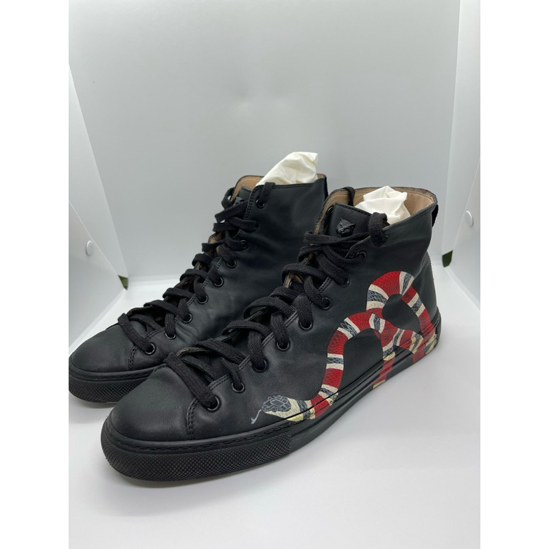 (มือสอง,2nd hand) Real Gucci Black Leather Kingsnake High Top Sneakers (Size UK 8.5)