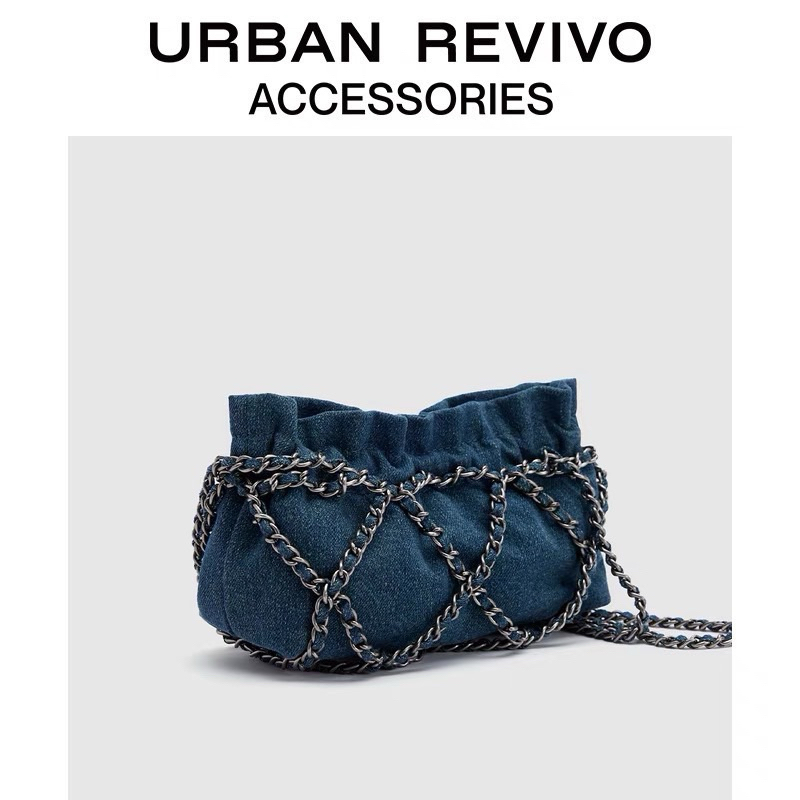 กระเป๋า Urban Revivo  Chain rushed shoulder bag Denim พร้อมส่ง