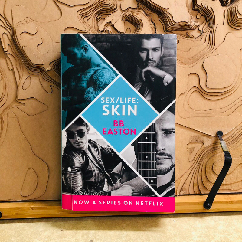 ง396 SEX/LIFE: SKIN  BB EASTON  NOW A SERIES ON NETFLIX