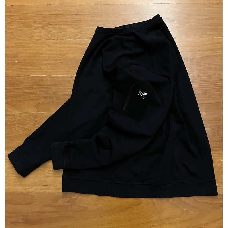 เสื้อกันหนาว Arc’Teryx Sweater Size M แท้💯% มือสอง