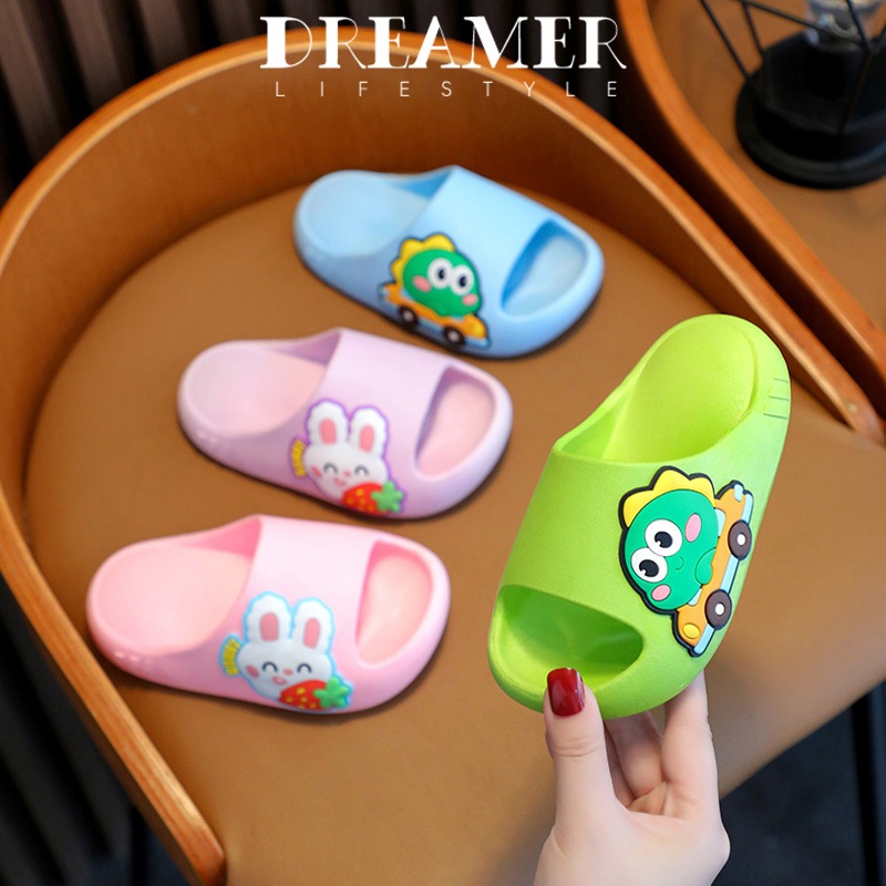Dreamer ปลีก/ส่ง รองเท้าแตะกันลื่นสำหรับเด็ก เด็กผู้หญิง เด็กชาย ผลไม้ พีวีซี รองเท้าแตะชายหาด รองเท้าแตะในห้องน้ำ