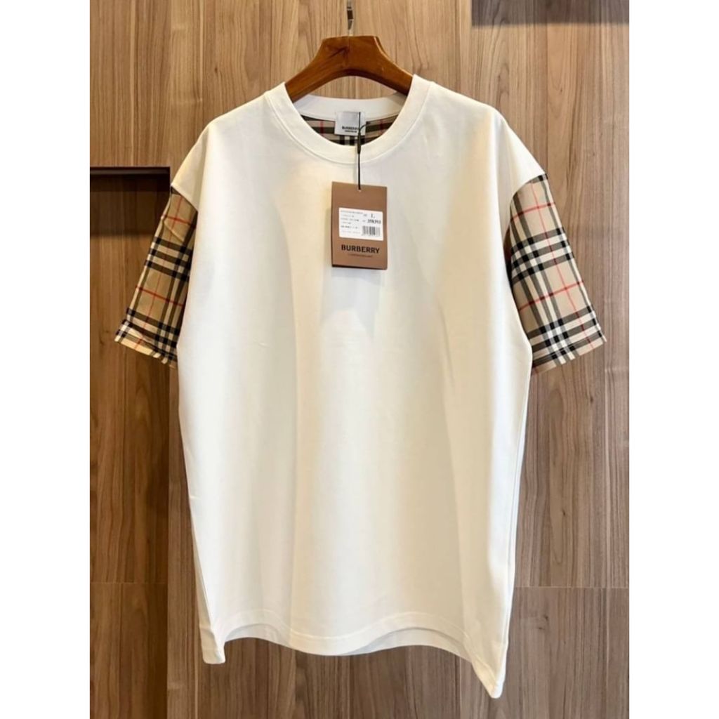 เสื้อ Burberry check sleeve T-shirt*