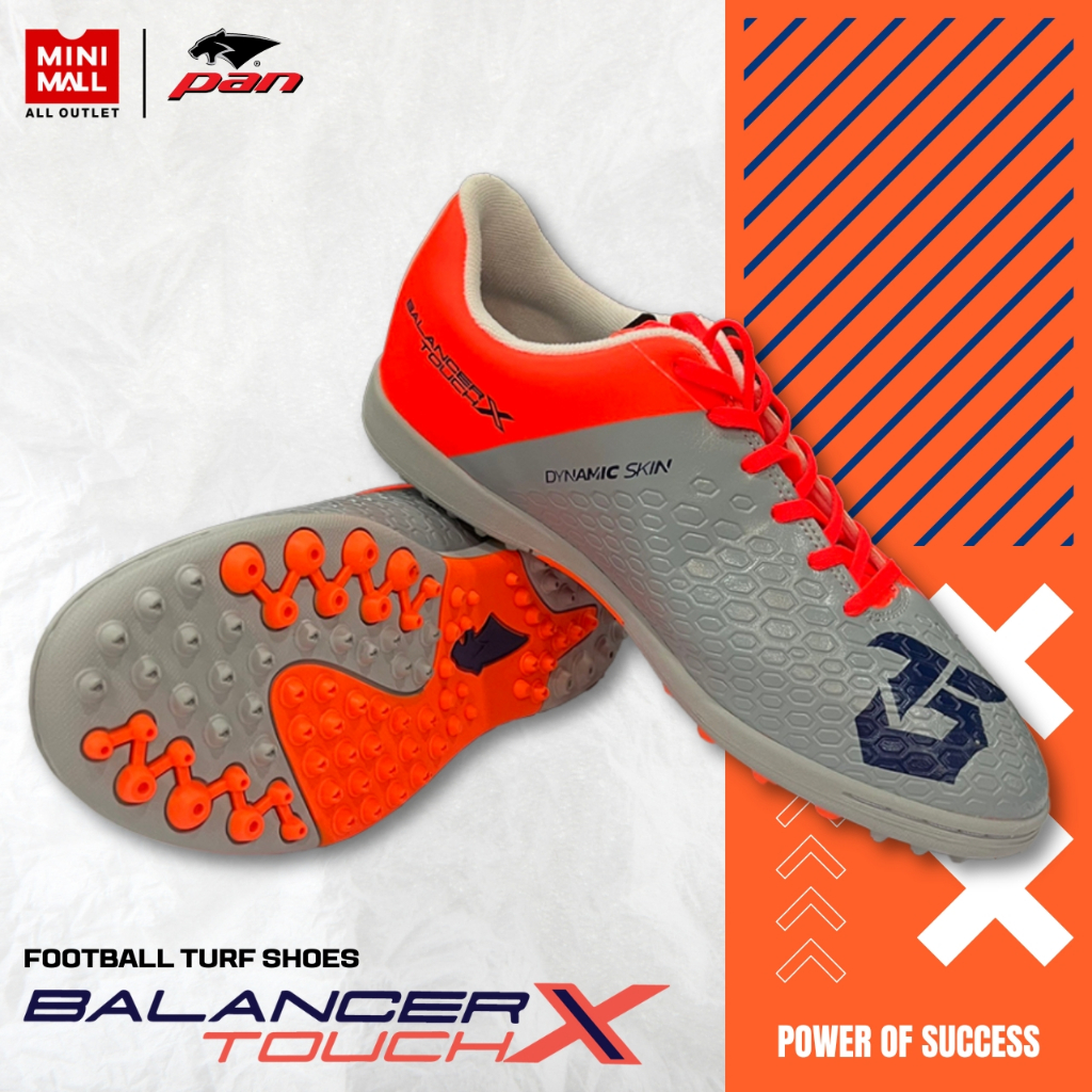 รองเท้าฟุตบอลร้อยปุ่ม[Pan T5 Balancer Touch x 2023 PF-153B ฟรีของขวัญ]รองเท้าหนังสังเคราะห์ ร้อยปุ่มใส่เล่นหญ้าเทียม