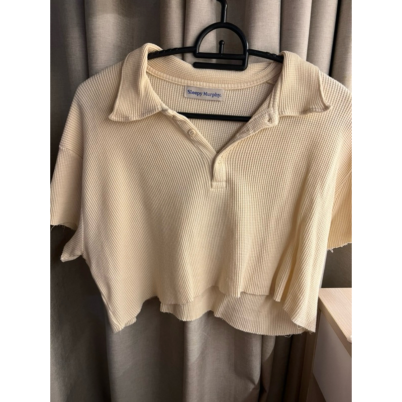 ส่งต่อเสื้อครอป sleepy murphy