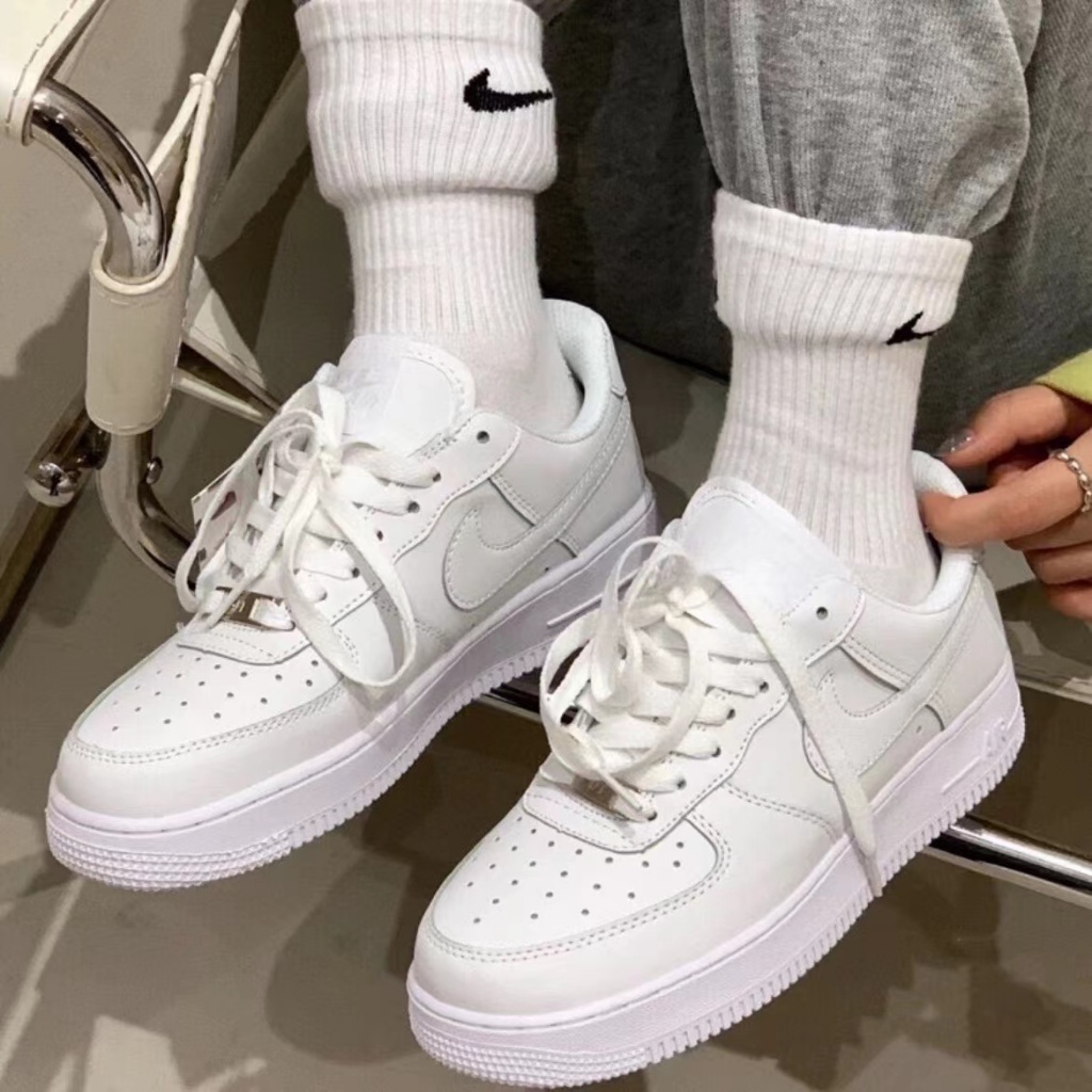 Nike Air Force 1 Low "Panda"Nike Air Force 1 Low 07 Triple White รองเท้า 100%sports shoes