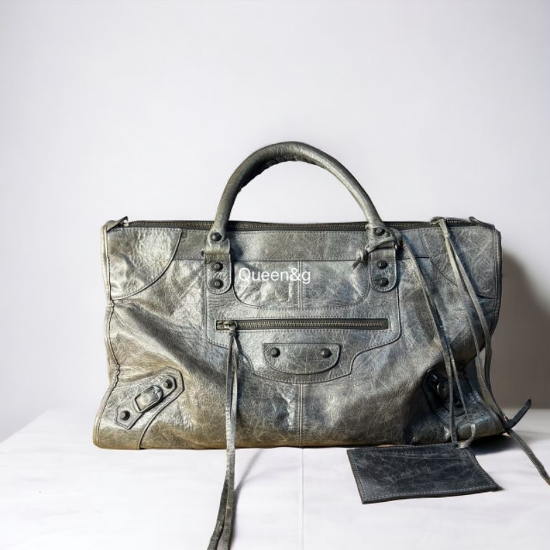 travel bag Balenciaga tote กระเป๋าแบรนด์เนม มือสอง หนังแท้ ใส่เสื้อผ้า วินเทจ vintage บาเลนเซียก้า