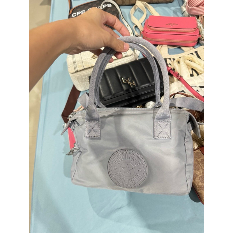 กระเป๋า kipling ของแท้