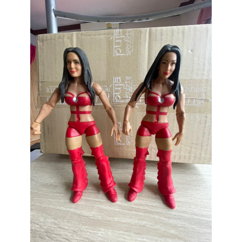 The Bella Twins Nikki & Brie Bella สภาพใหม่ WWE Figure นิกกี้ & บรี เบลล่า ทวิน งานแท้ Mattel ขายคู่