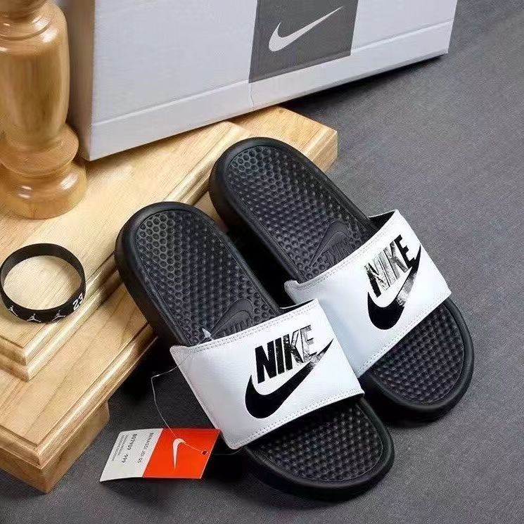 เทรนด์แฟชั่นของผู้ชายรองเท้าแตะ Nike Shower 40-45