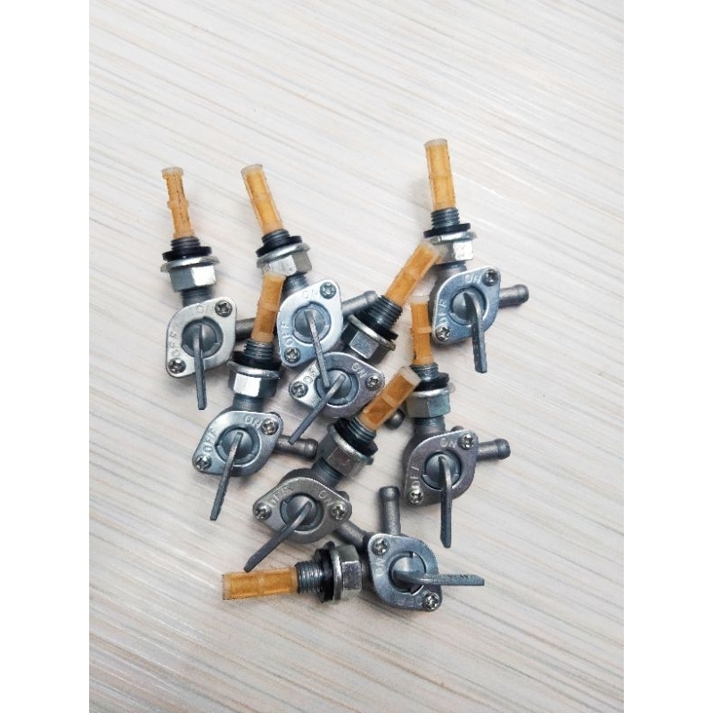 ก็อกน้ำมัน GPX XJR-L / XJRL-E 50cc. 1ชิ้น