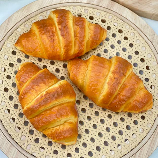 ครัวซอง Croissant ขนมปัง ขนมปังตกแต่ง สำหรับตกแต่ง ขนมปังตกแต่ง ขนมปังปลอม เหมือนจริงมีกลิ่นหอม F&B
