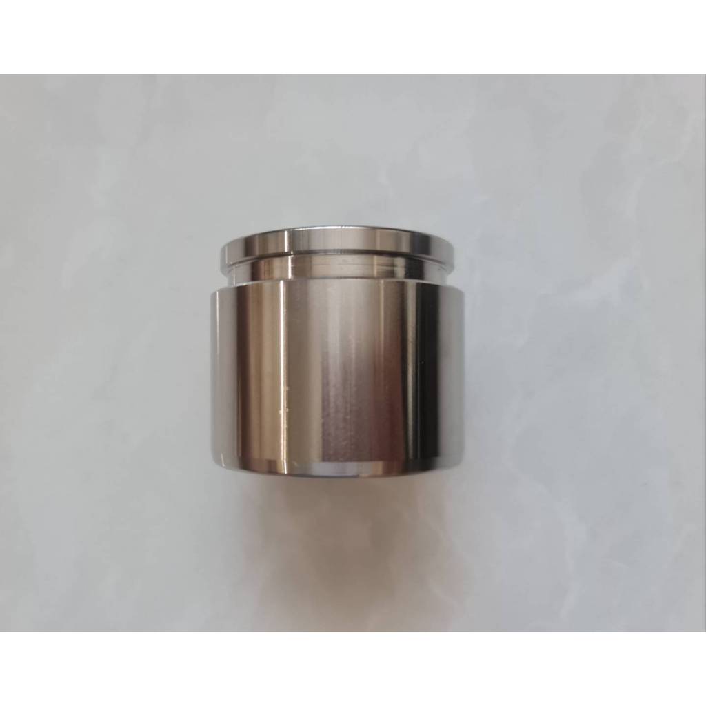 ลูกสูบดิสเบรคหน้า TOYOTA LAND CRUISER FJ80  ขนาด 45.3×28.5มิล  ลูกละ250